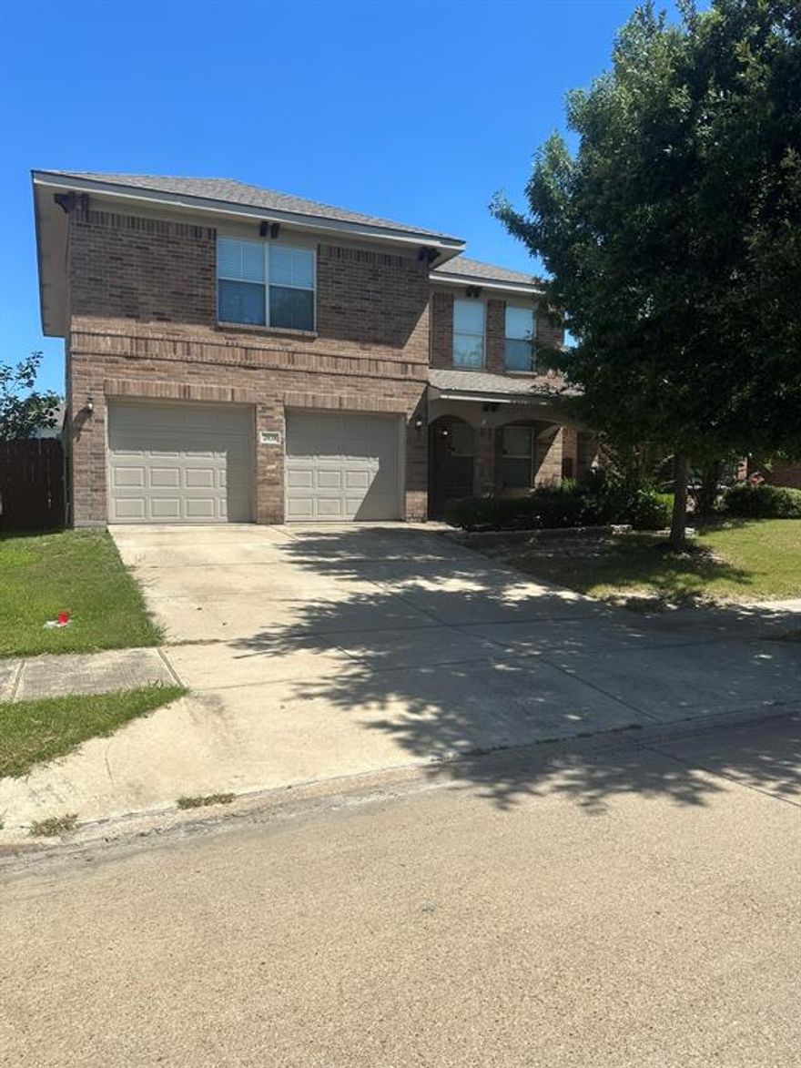 Bring your family to this well maintained home in a wonderful community just east of DFW. Located 45 minutes from DFW airport (35 minutes from Love Field and 30 minutes from Downtown Dallas), this neighborhood offers a community pool, a community water park, a gym, walk and bike trails, fishing ponds, and a basketball court! Elementary school is just a few houses down and there is a brand new car wash and fast food chains right in the neighborhood. Come check it out!