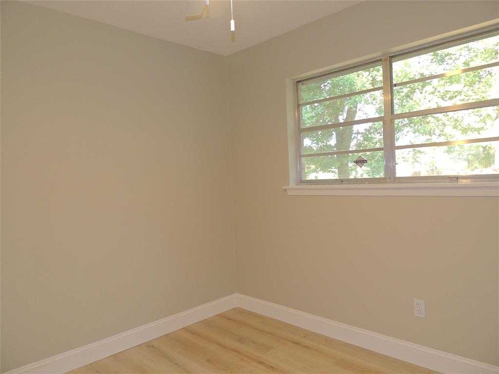 La Tierra Sub - Residential