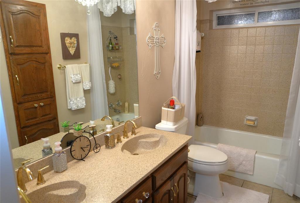 Turf Club Estates Add - Residential