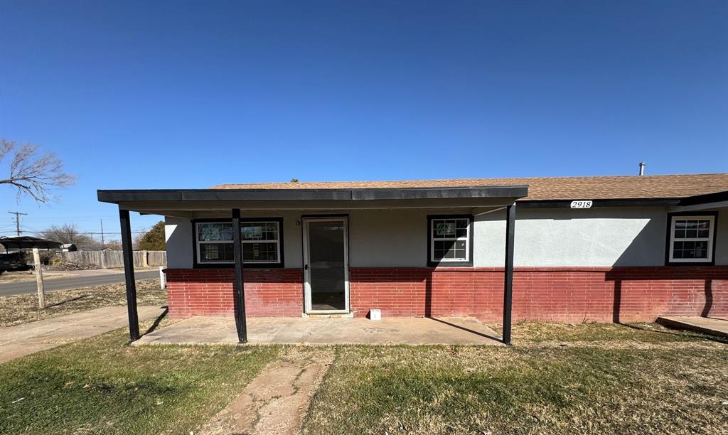 Photo 1 of 11 — 2918 Duke St, Lubbock, TX 79415