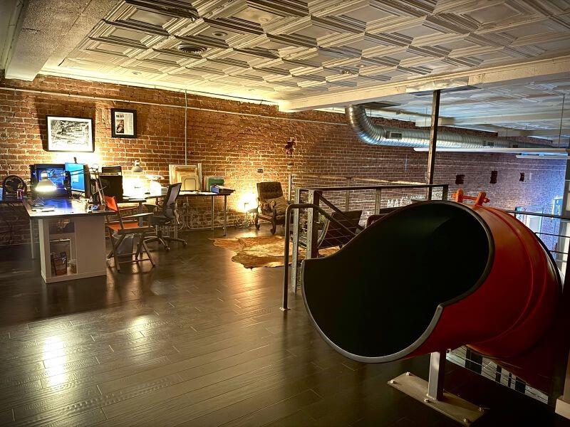 WILLIAMS & NEFF SUB. - Commercial Lease