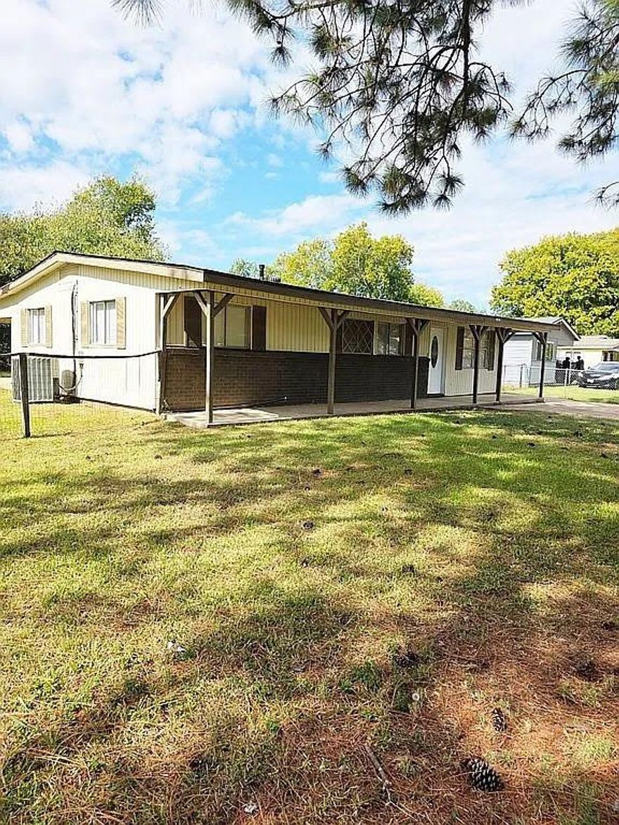 Adorable Home. Nice size bedrooms with large windows. Big closets in each room. Ceiling fans in bedrooms. Dining room and breakfast bar. Kitchen with nice cabinets and ceiling fan. Kitchen looks into the dining room. Separate utility room. Big back yard with covered patio. Central Air and Heat. Large porch on front of house. Central to great Bossier Schools and shopping.