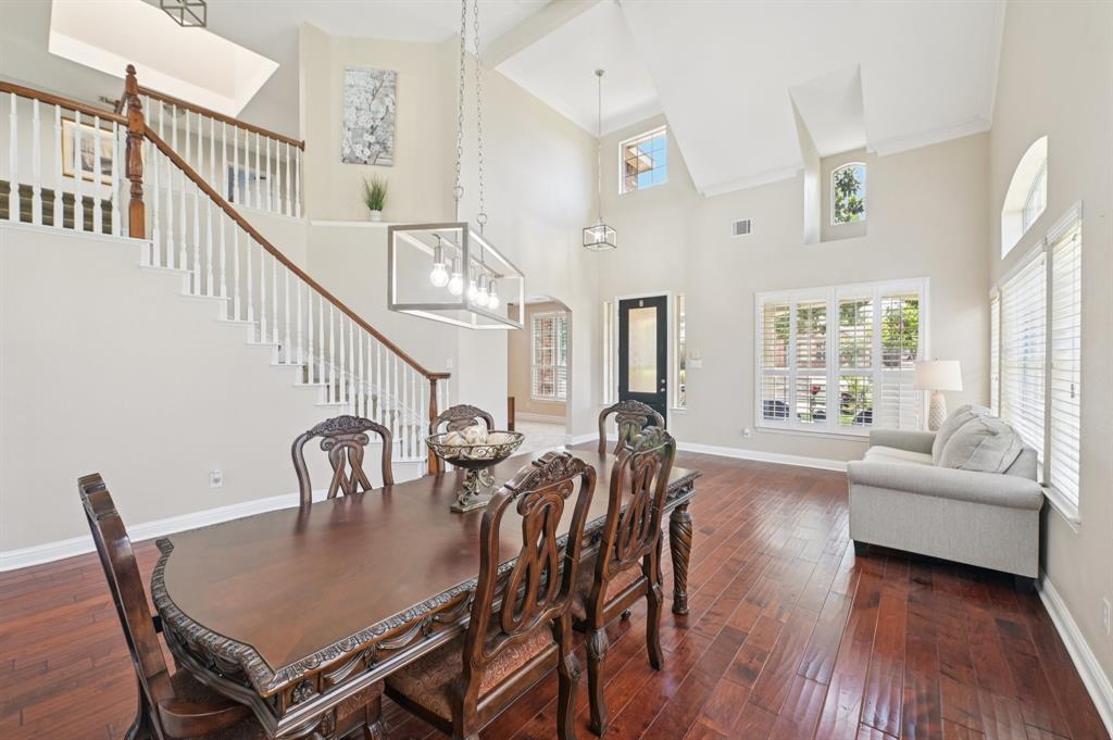1909 Fleming Drive
