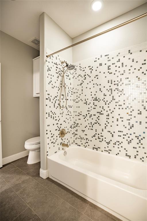 Chamberlain Arlington Heights 1st - Residential Lease