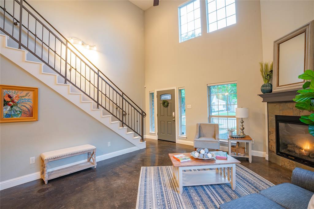 Chamberlain Arlington Heights 1st - Residential Lease