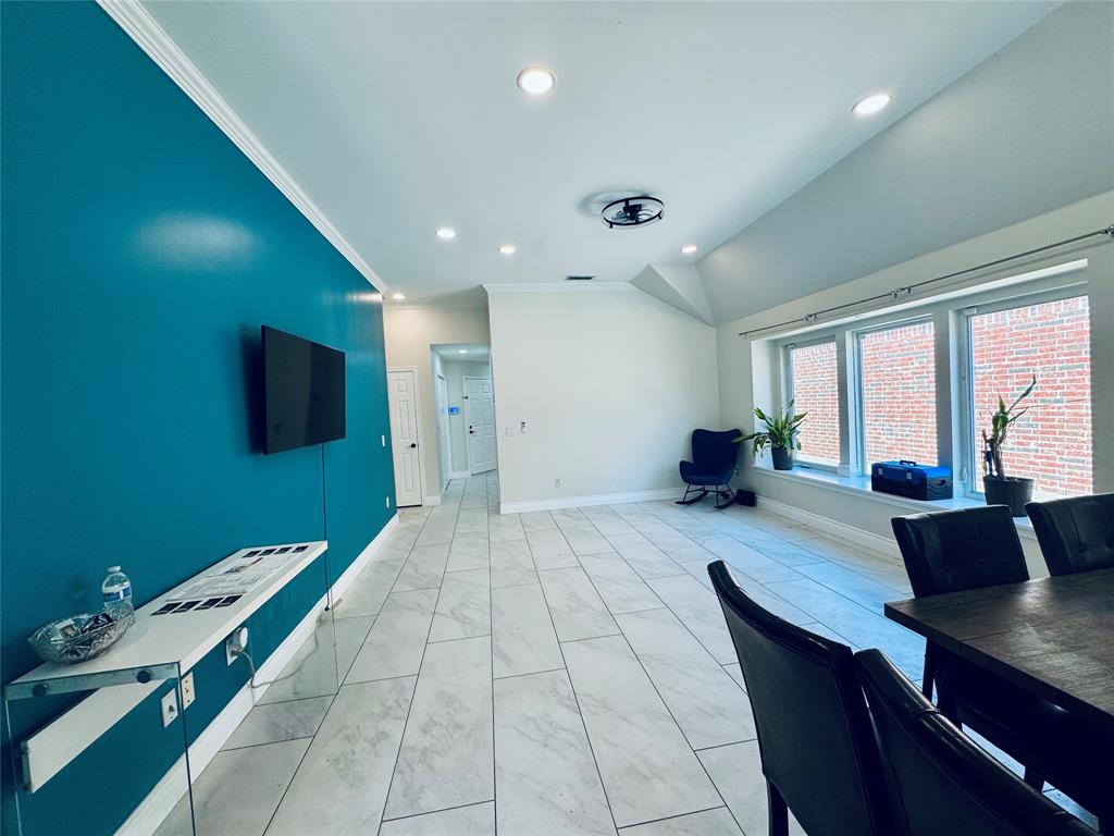 4531 Aspen Glen Road