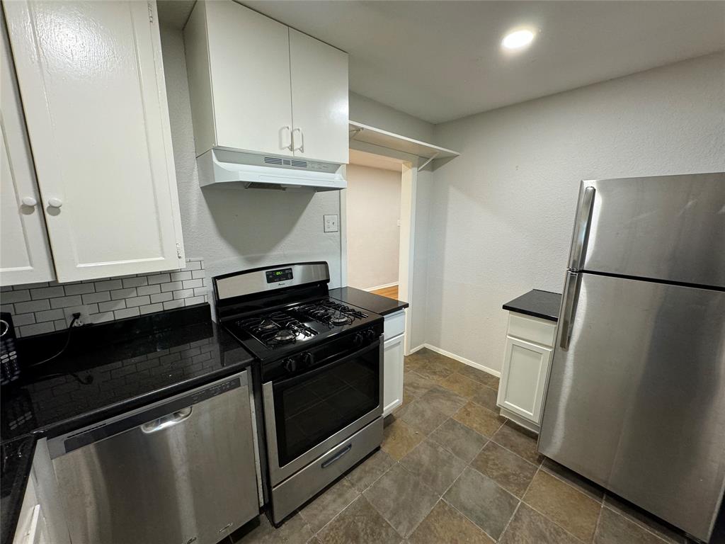 Lovers Lane Village - Residential Lease