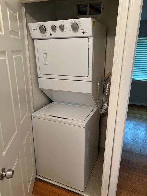 Lovers Lane Village - Residential Lease