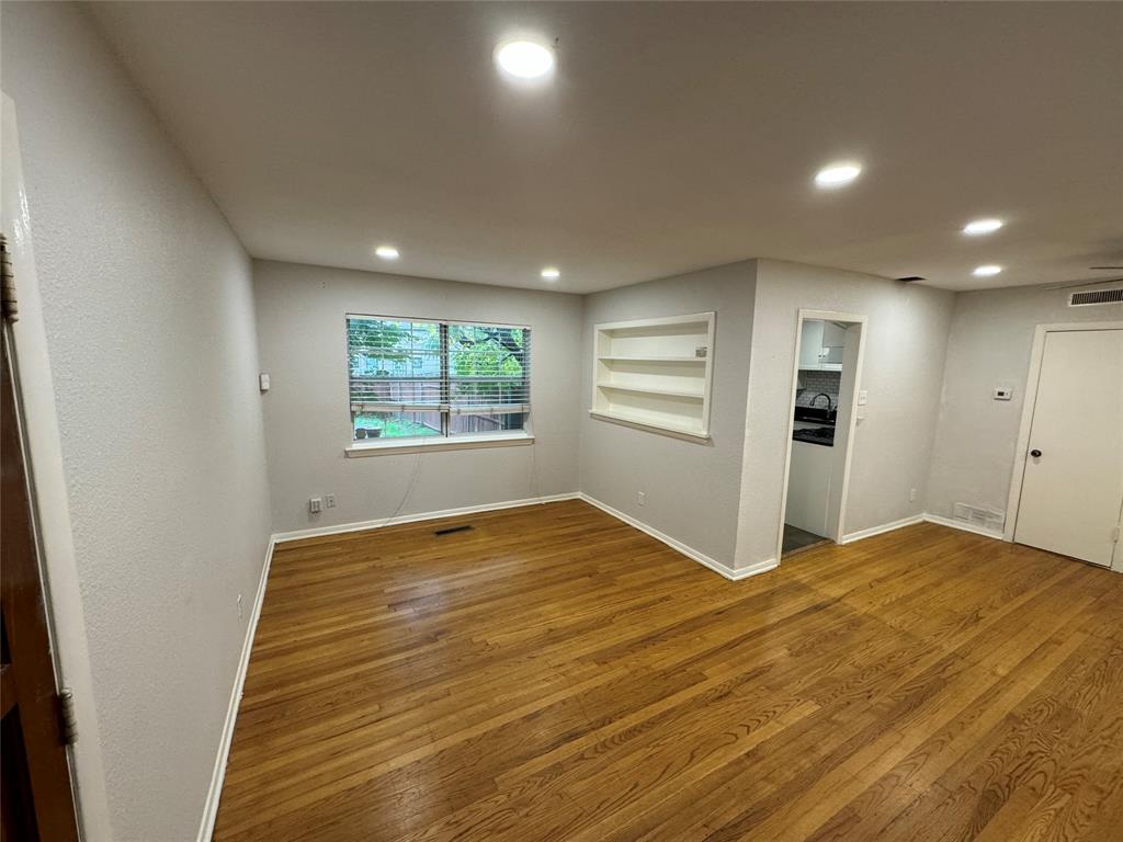 Lovers Lane Village - Residential Lease