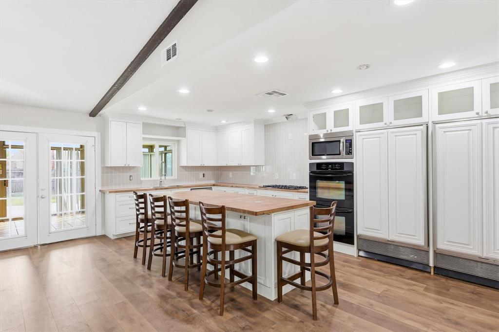 White Rock Village 02 - Residential