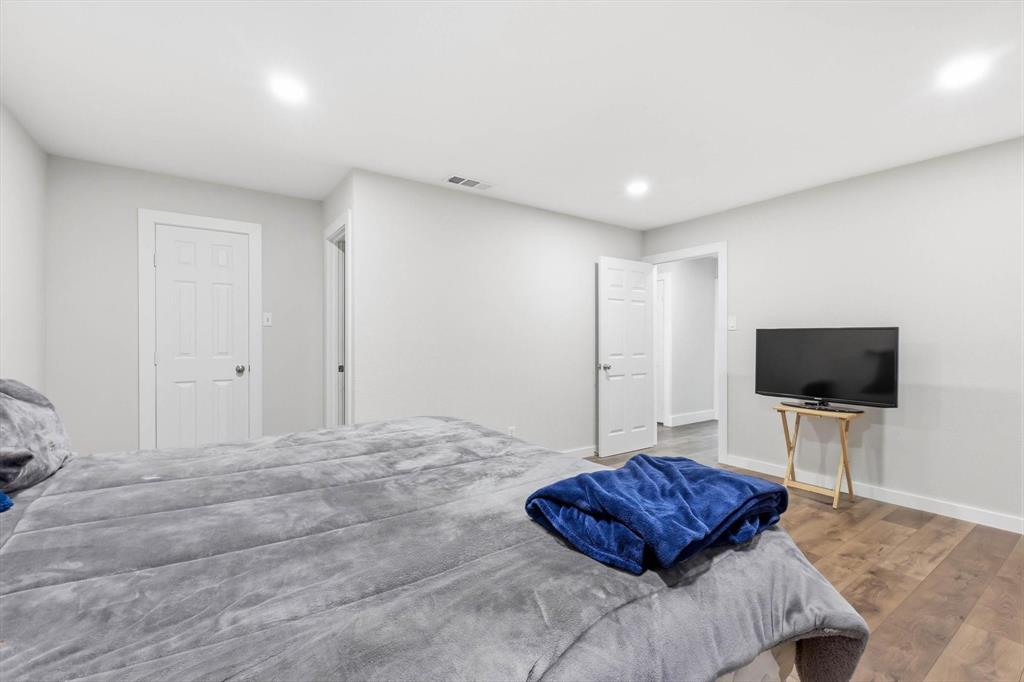 White Rock Village 02 - Residential