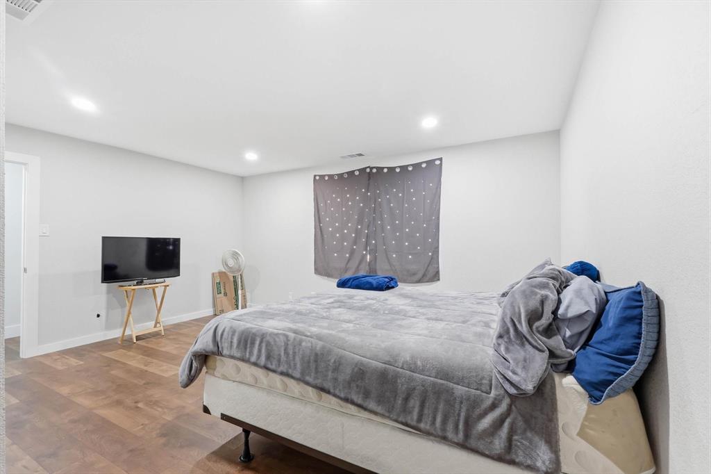 White Rock Village 02 - Residential