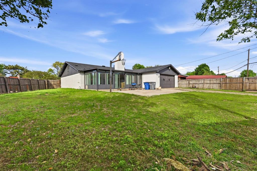 White Rock Village 02 - Residential