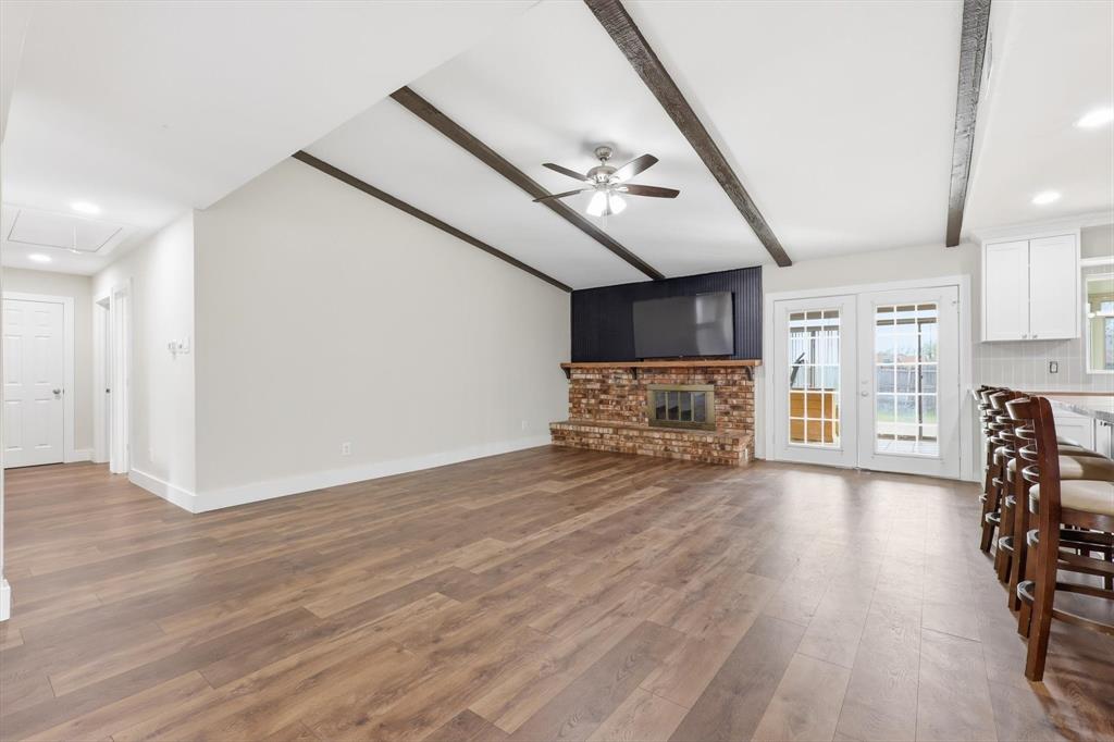 White Rock Village 02 - Residential