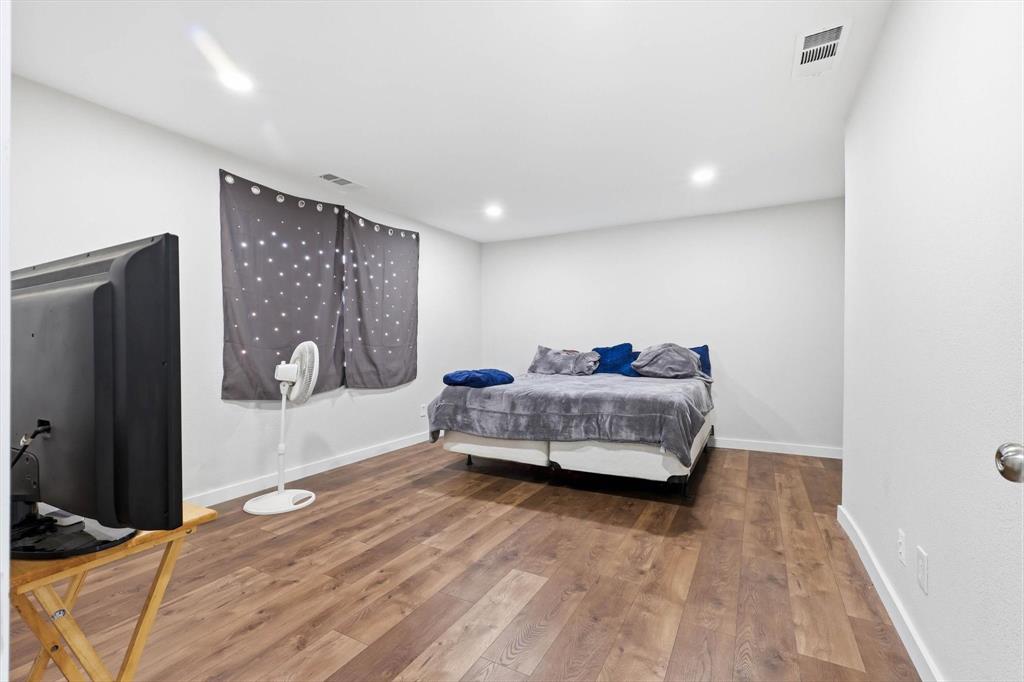 White Rock Village 02 - Residential