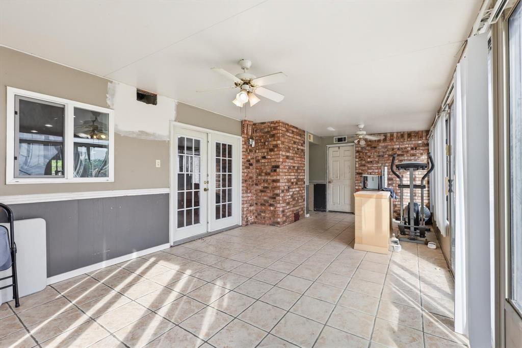 White Rock Village 02 - Residential