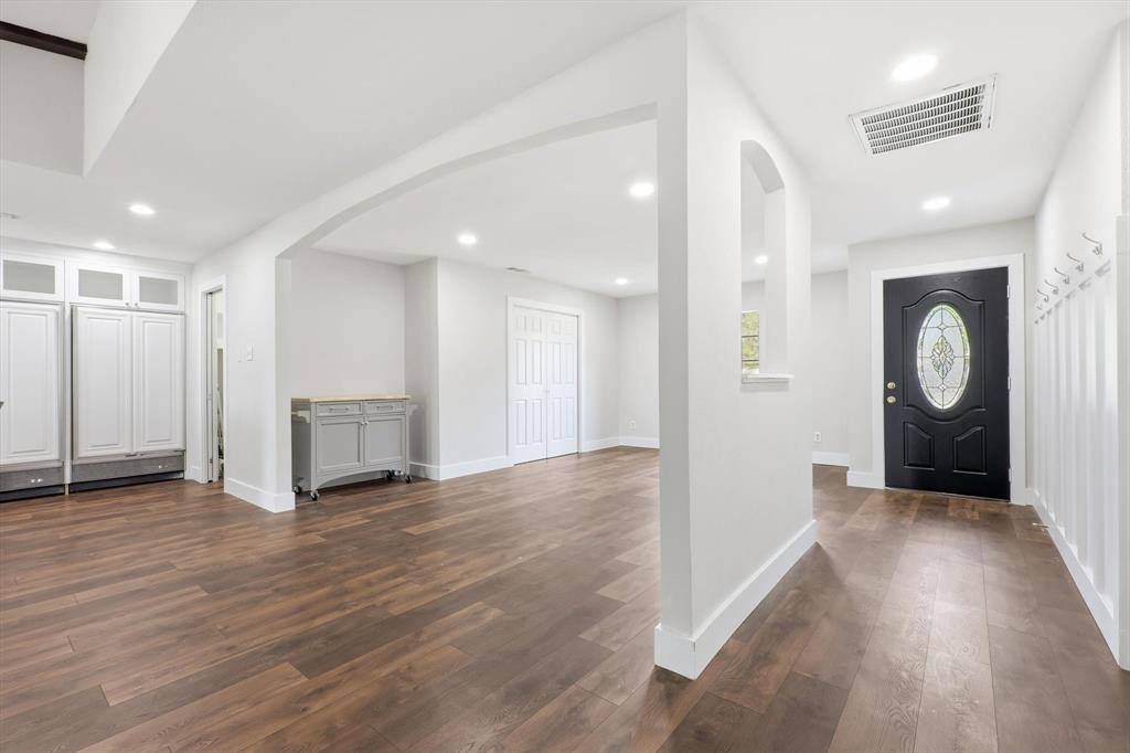 3304 Bellingham Court