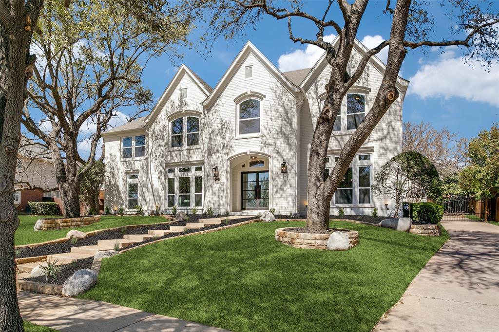 1702 Wild Rose Way