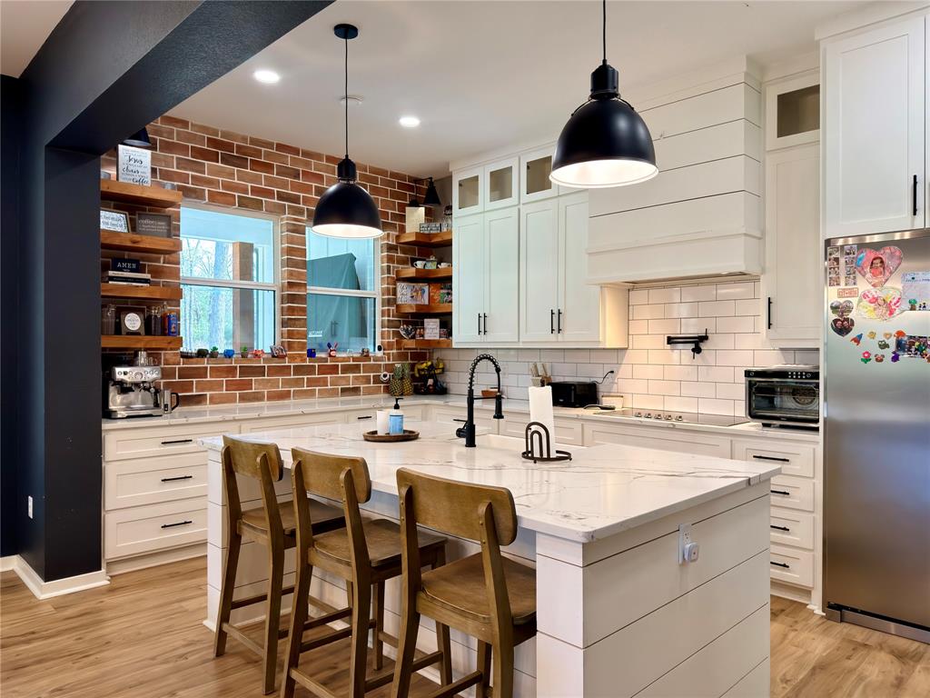Lake Oaks - Residential