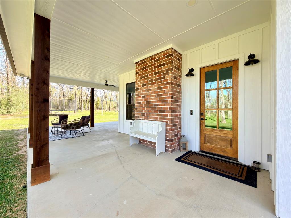 Lake Oaks - Residential