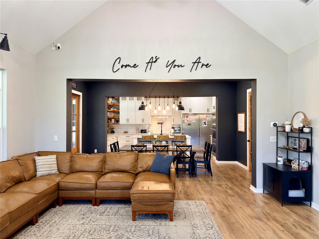 Lake Oaks - Residential
