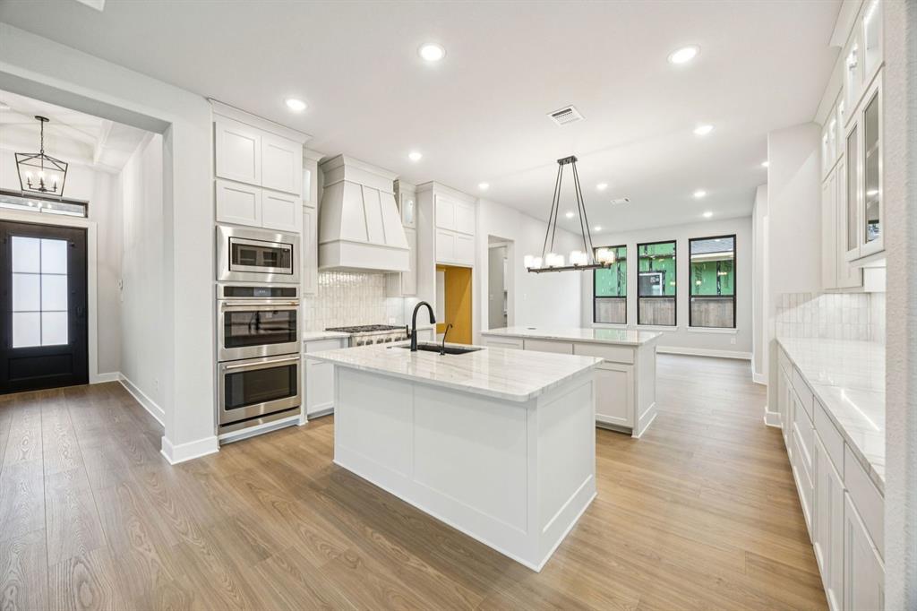 9263 Spindletree Drive