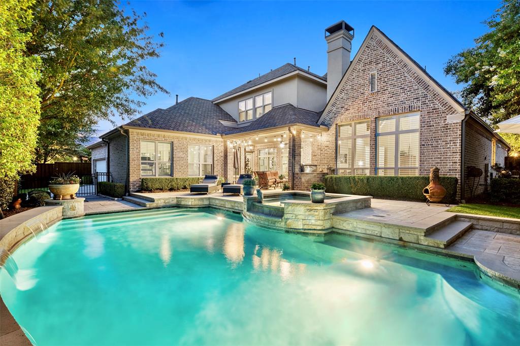 1827 Truscott Lane
