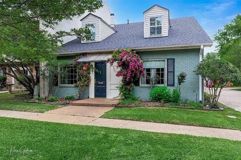 Property photo of 10 Tealwood Street, Shreveport, LA 71104