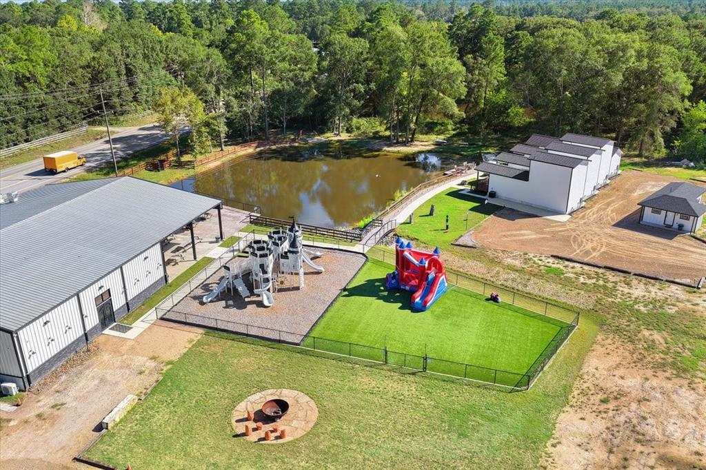 10494 Glass Road