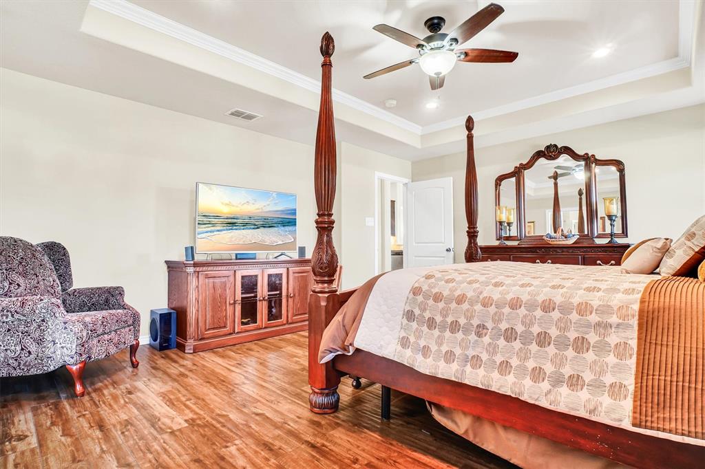 Colonial Acres - Residential