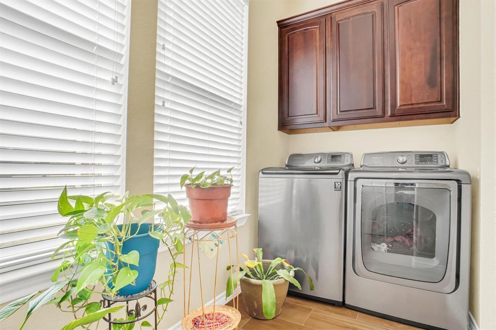 Colonial Acres - Residential