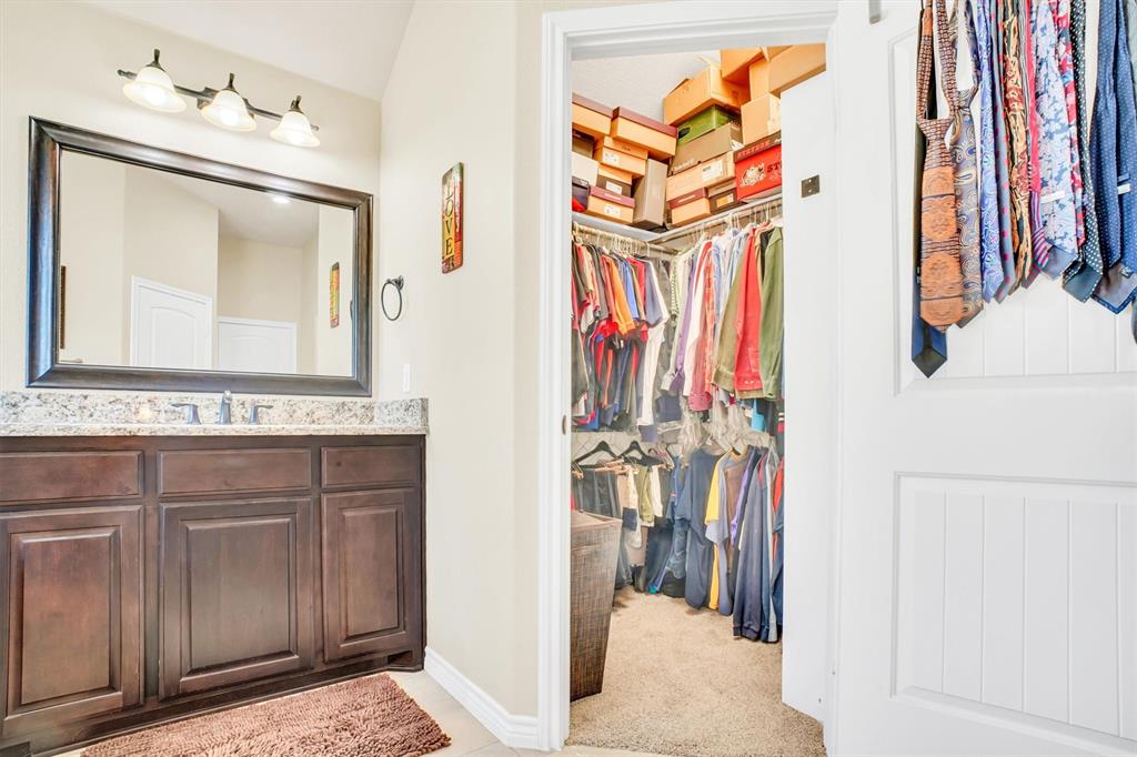 Colonial Acres - Residential