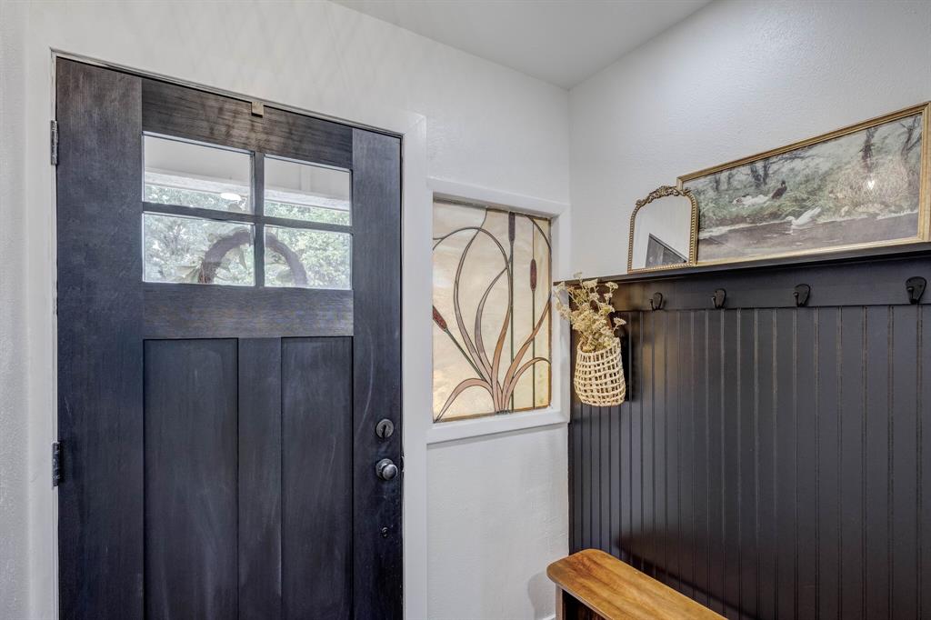 1914 Kynette Drive