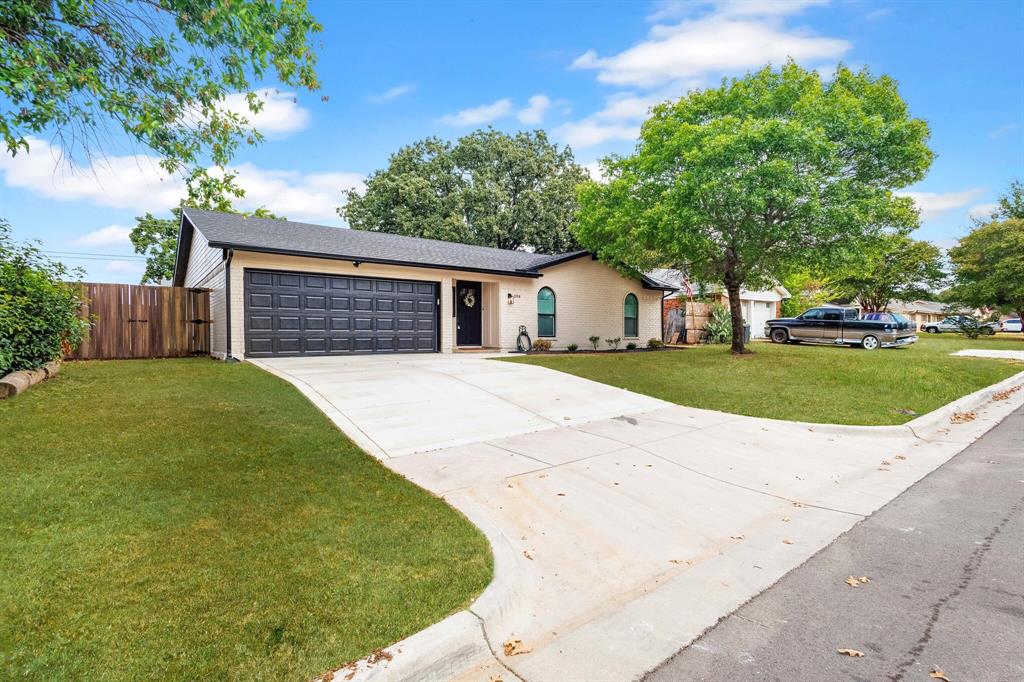 1914 Kynette Drive