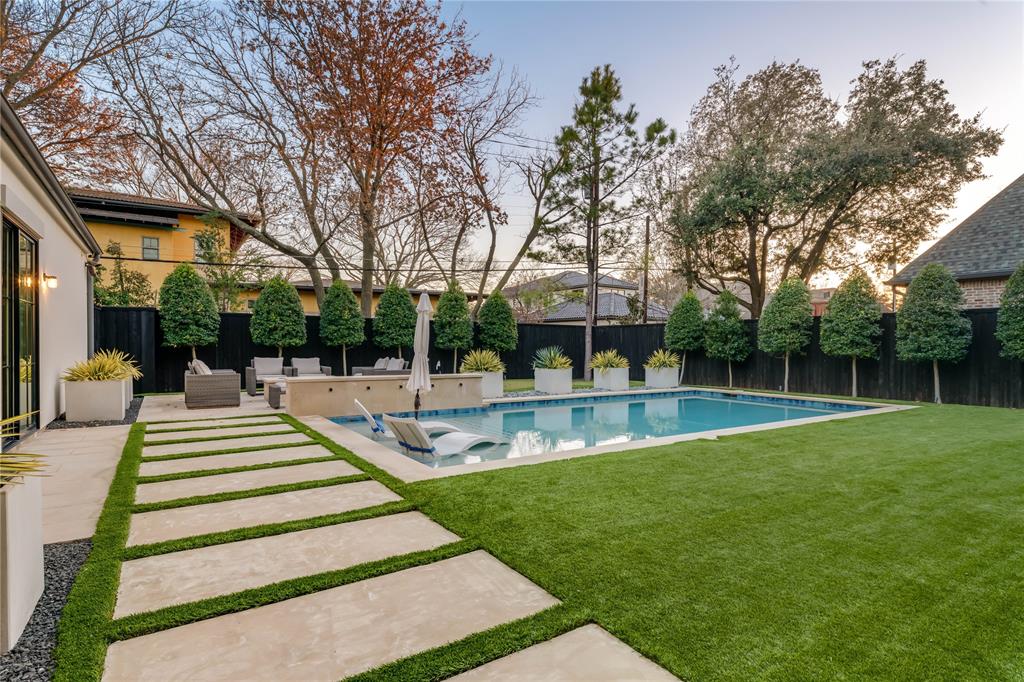 Preston Royal - Residential