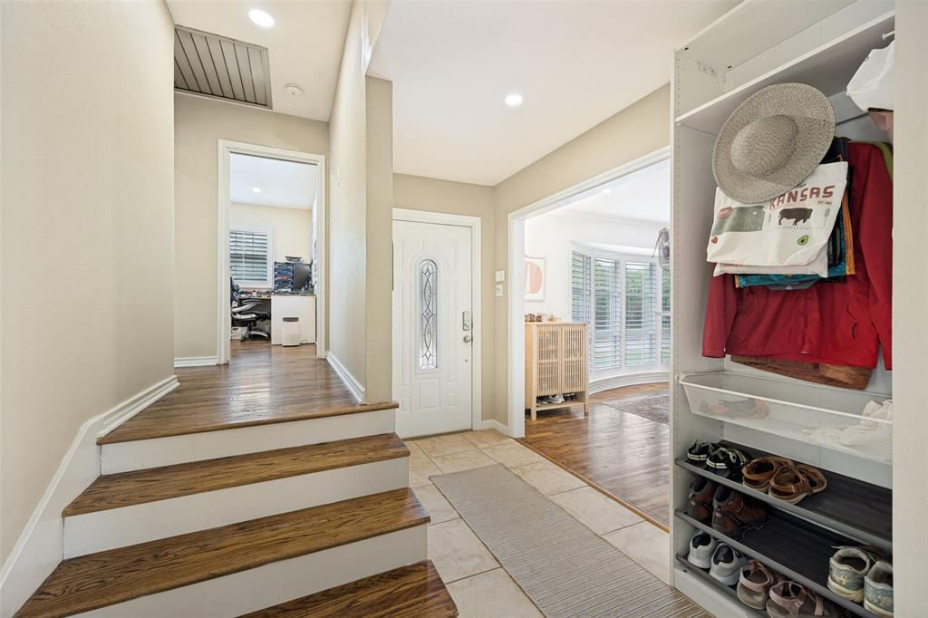 707 S Weatherred Drive