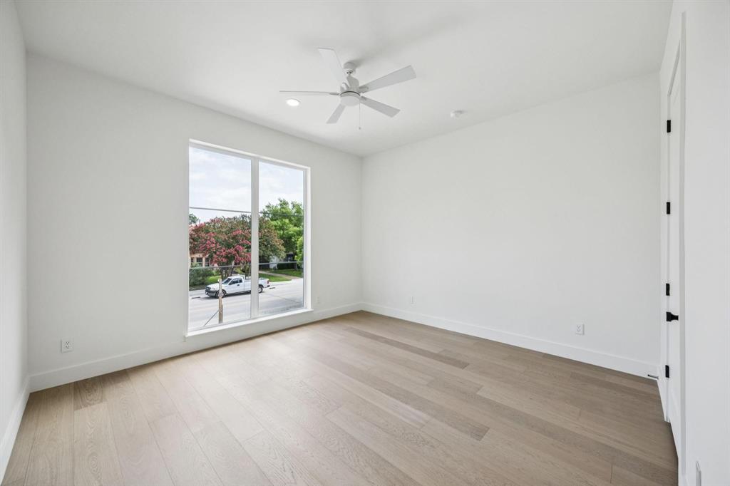 EDGEMONT PARK - Residential