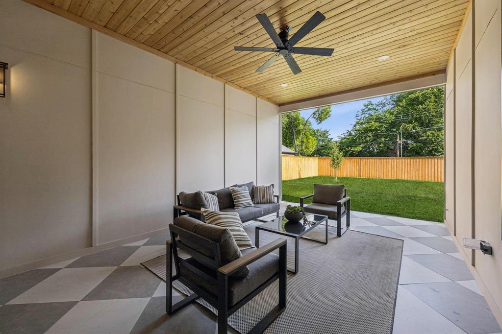 EDGEMONT PARK - Residential