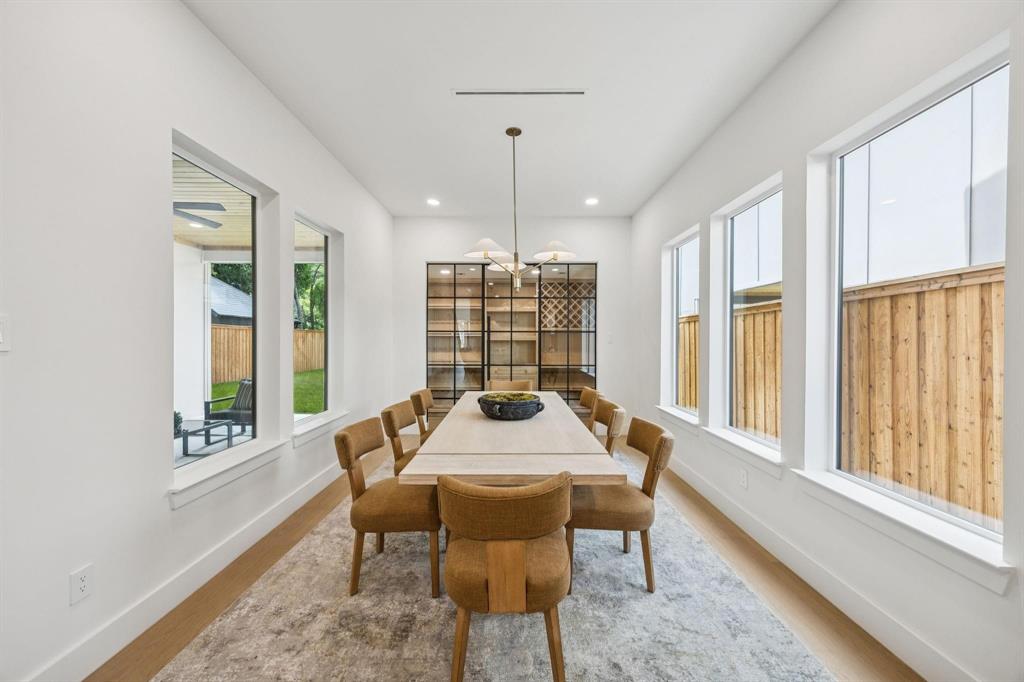 EDGEMONT PARK - Residential