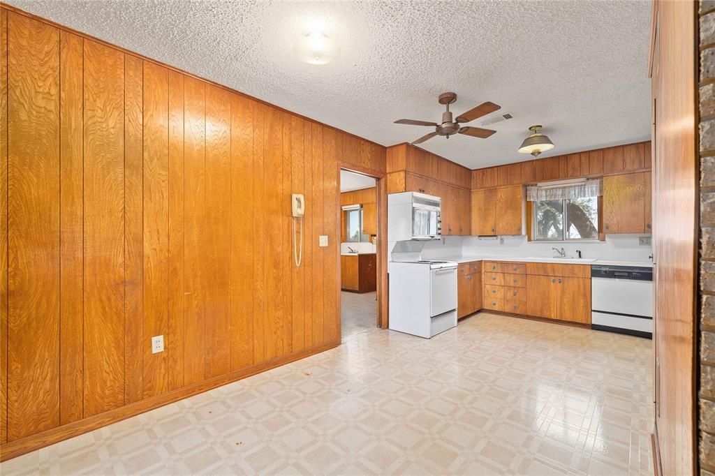 LC FOX - Residential