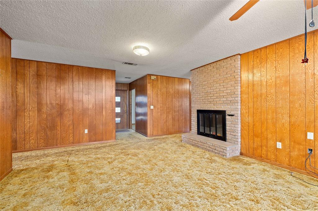 LC FOX - Residential