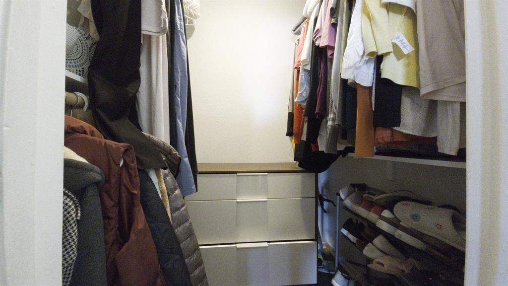 Creekbend Condo Ph 01-06 - Residential