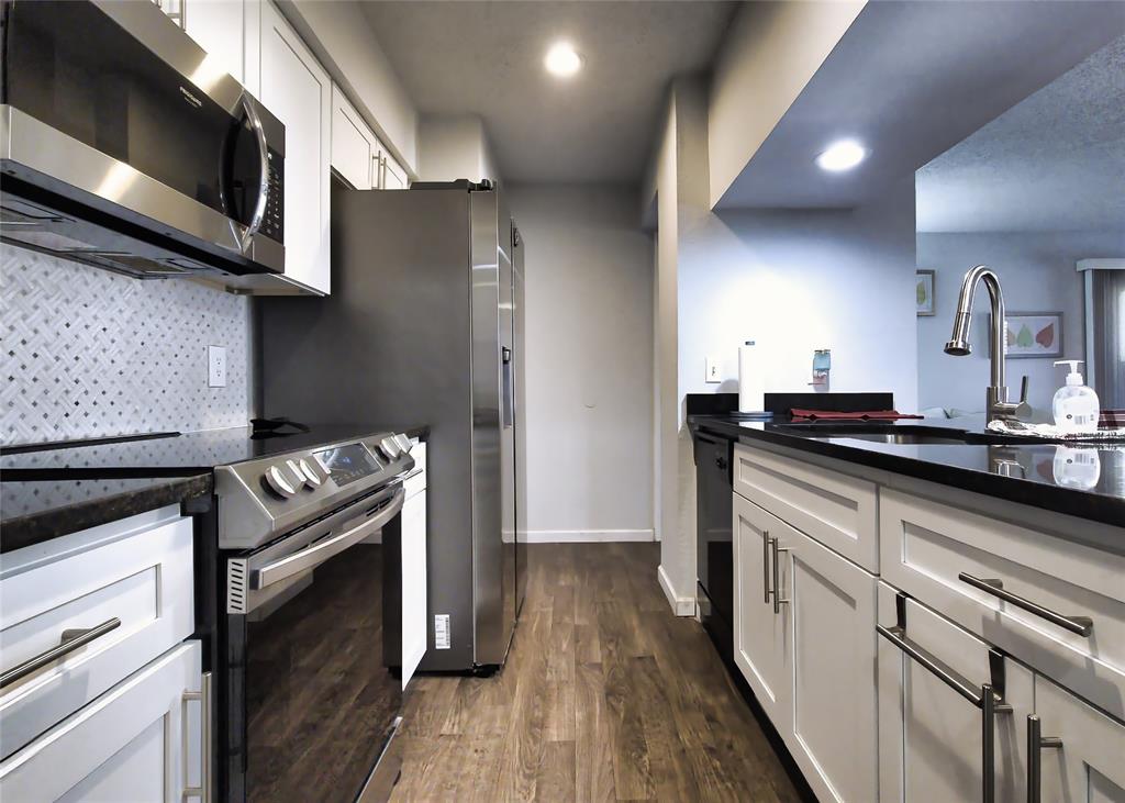 Creekbend Condo Ph 01-06 - Residential