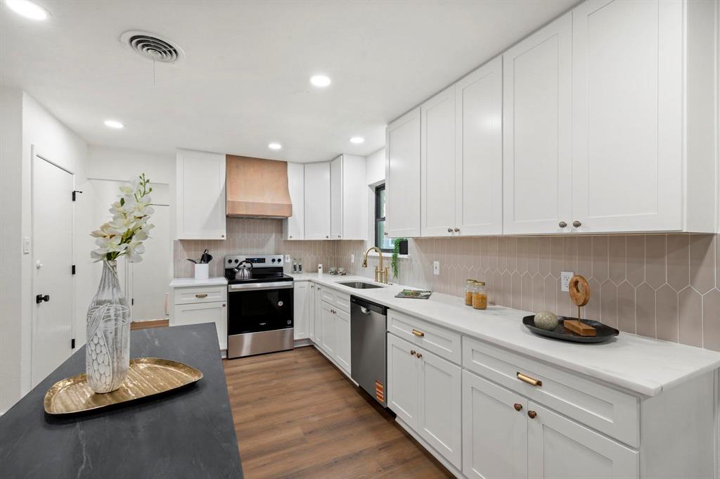 Lochwood Estates - Residential