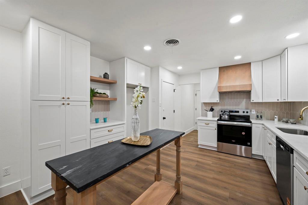 Lochwood Estates - Residential