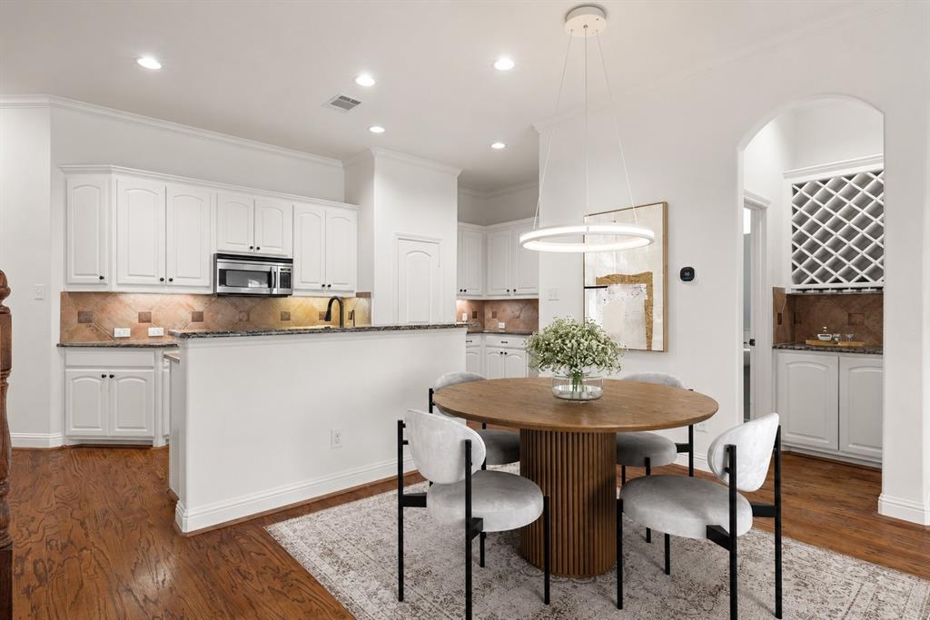Villas At Ash Creek - Residential