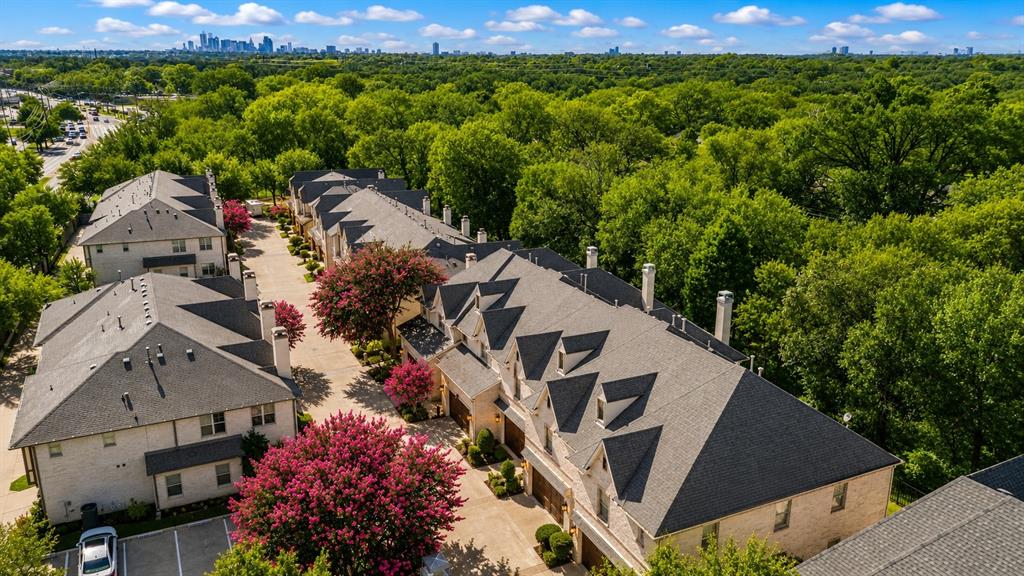 Villas At Ash Creek - Residential