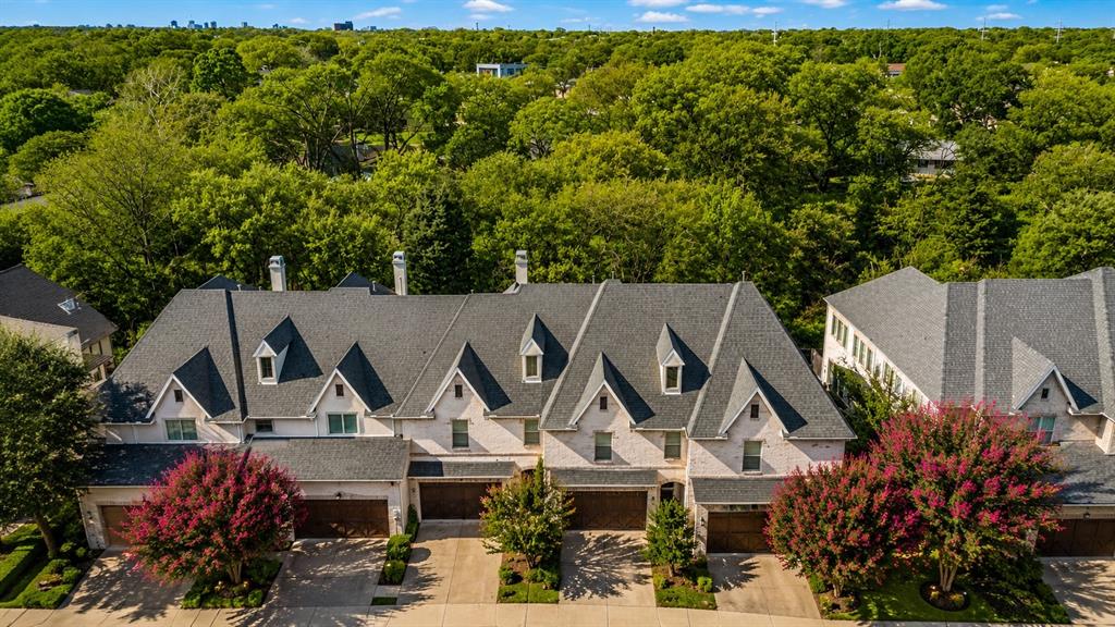 Villas At Ash Creek - Residential