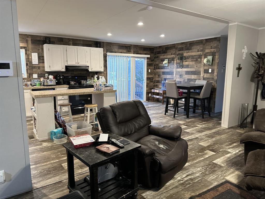 Photo 6 of 21 of 5719 Black Pine Circle house