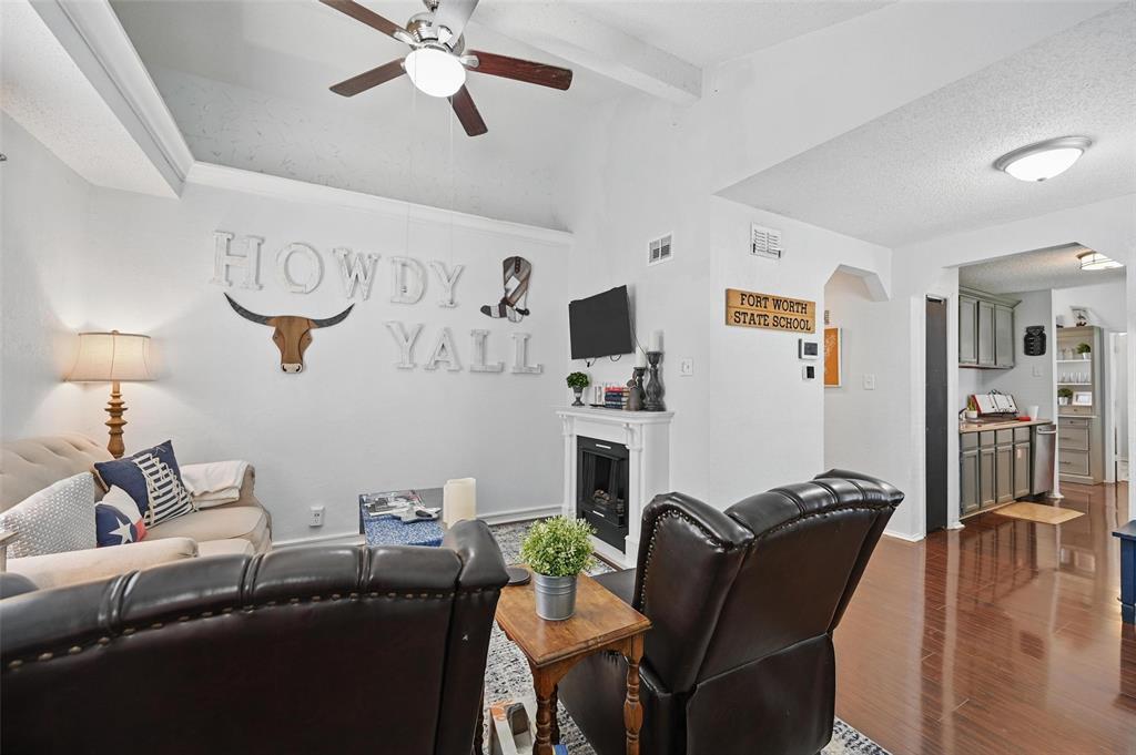 Chamberlain Arlington Heights 1st - Residential Lease